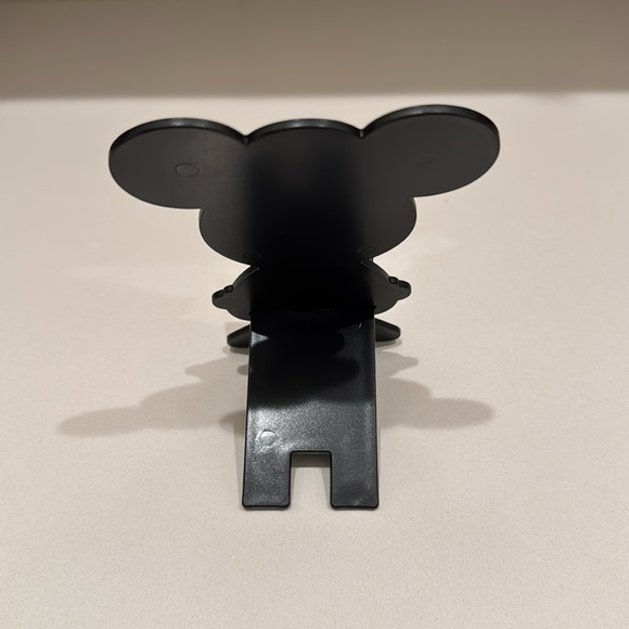 Minnie Mouse Smartphone or Cellphone Plastic Stand - Picture 9 of 10
